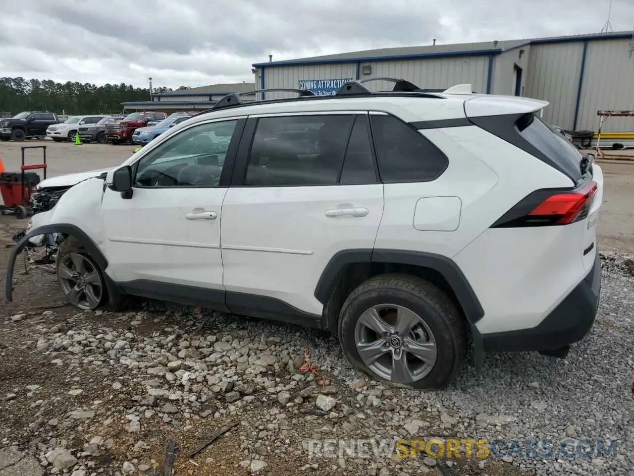 2 fotografías del automóvil dañado 2T3W1RFVXRC298050 TOYOTA RAV4 2024