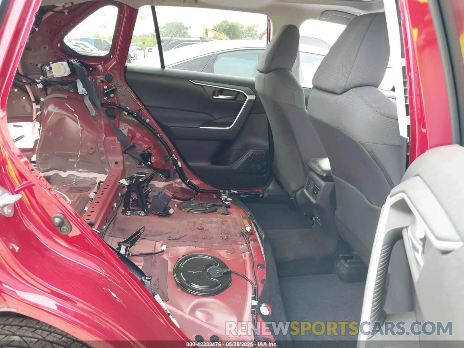 8 fotografías del automóvil dañado 2T3W1RFVXRW308980 TOYOTA RAV4 2024