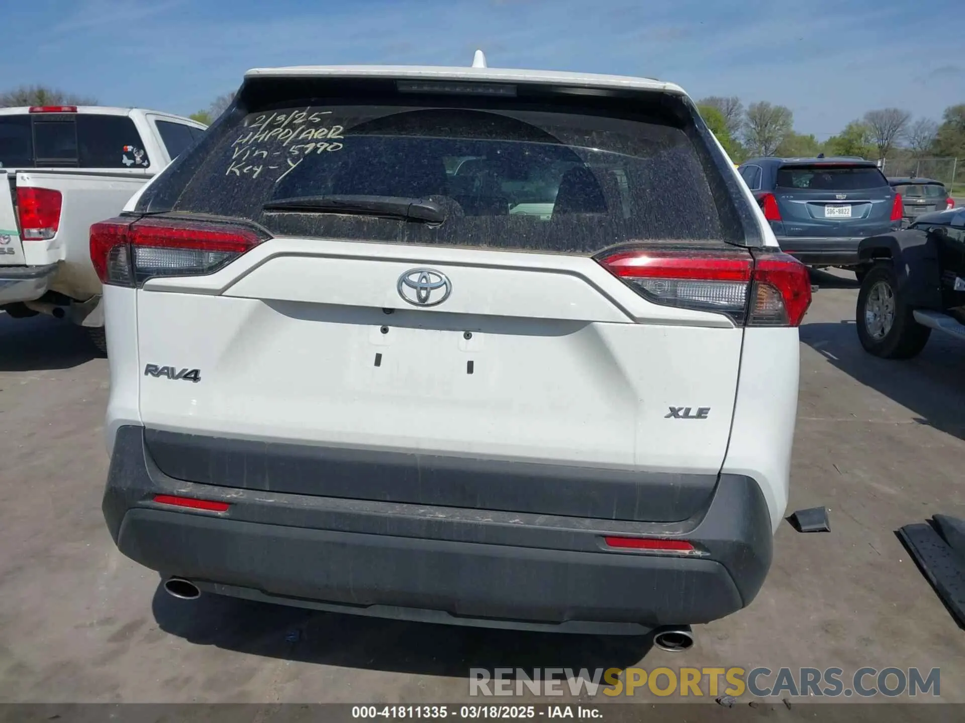 17 fotografías del automóvil dañado 2T3W1RFVXRW325990 TOYOTA RAV4 2024