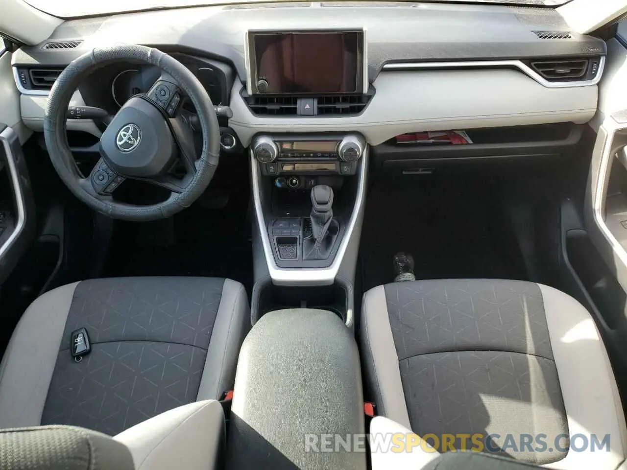 8 fotografías del automóvil dañado 2T3W1RFVXRW352669 TOYOTA RAV4 2024