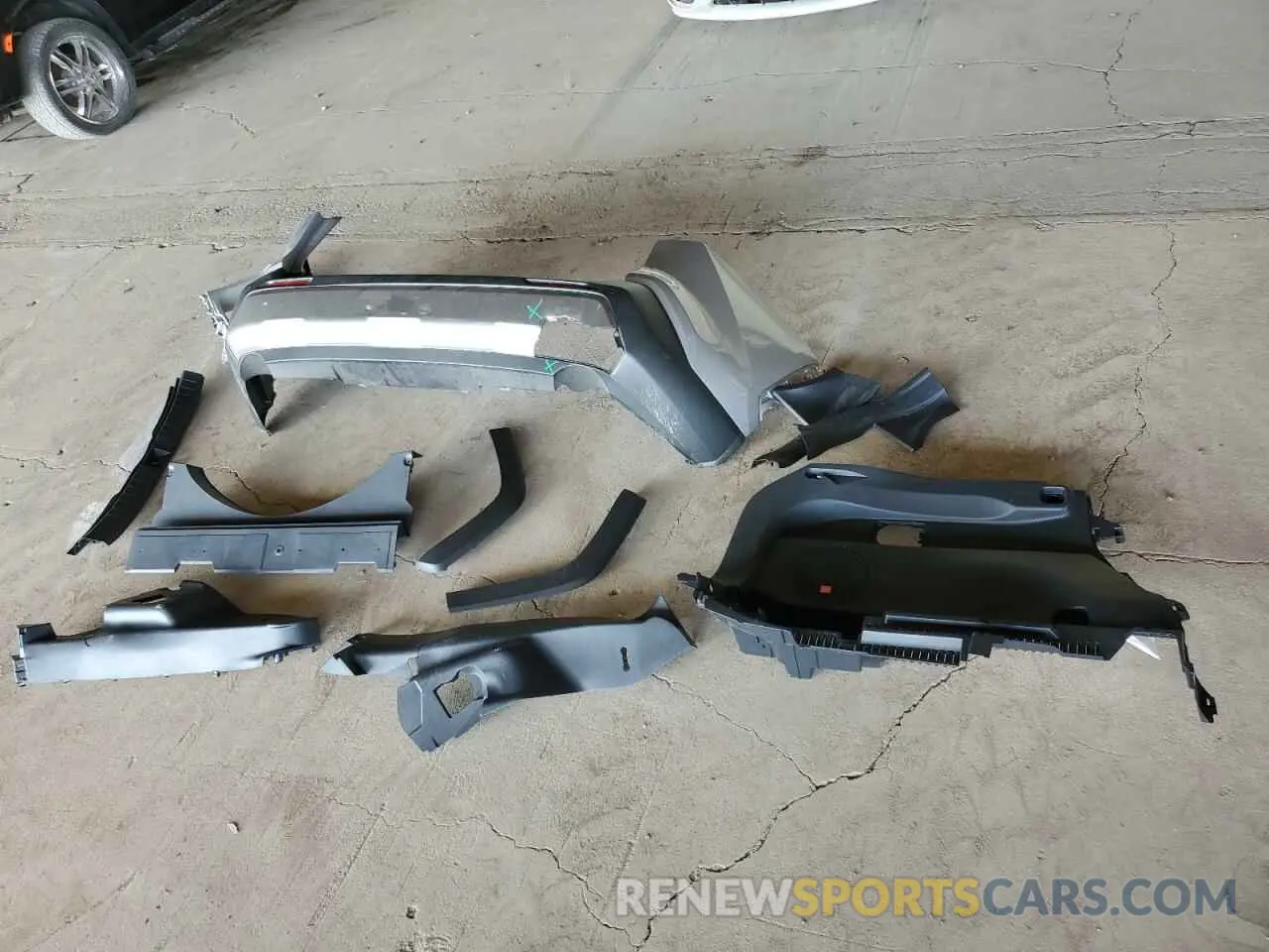 12 fotografías del automóvil dañado 2T3Y1RFV3RC271829 TOYOTA RAV4 2024