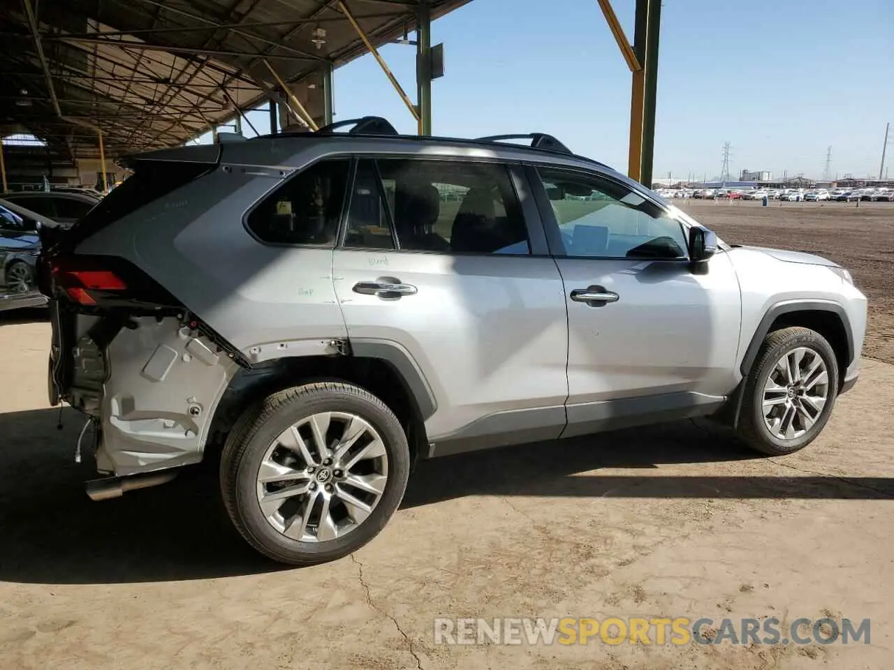 3 fotografías del automóvil dañado 2T3Y1RFV3RC271829 TOYOTA RAV4 2024
