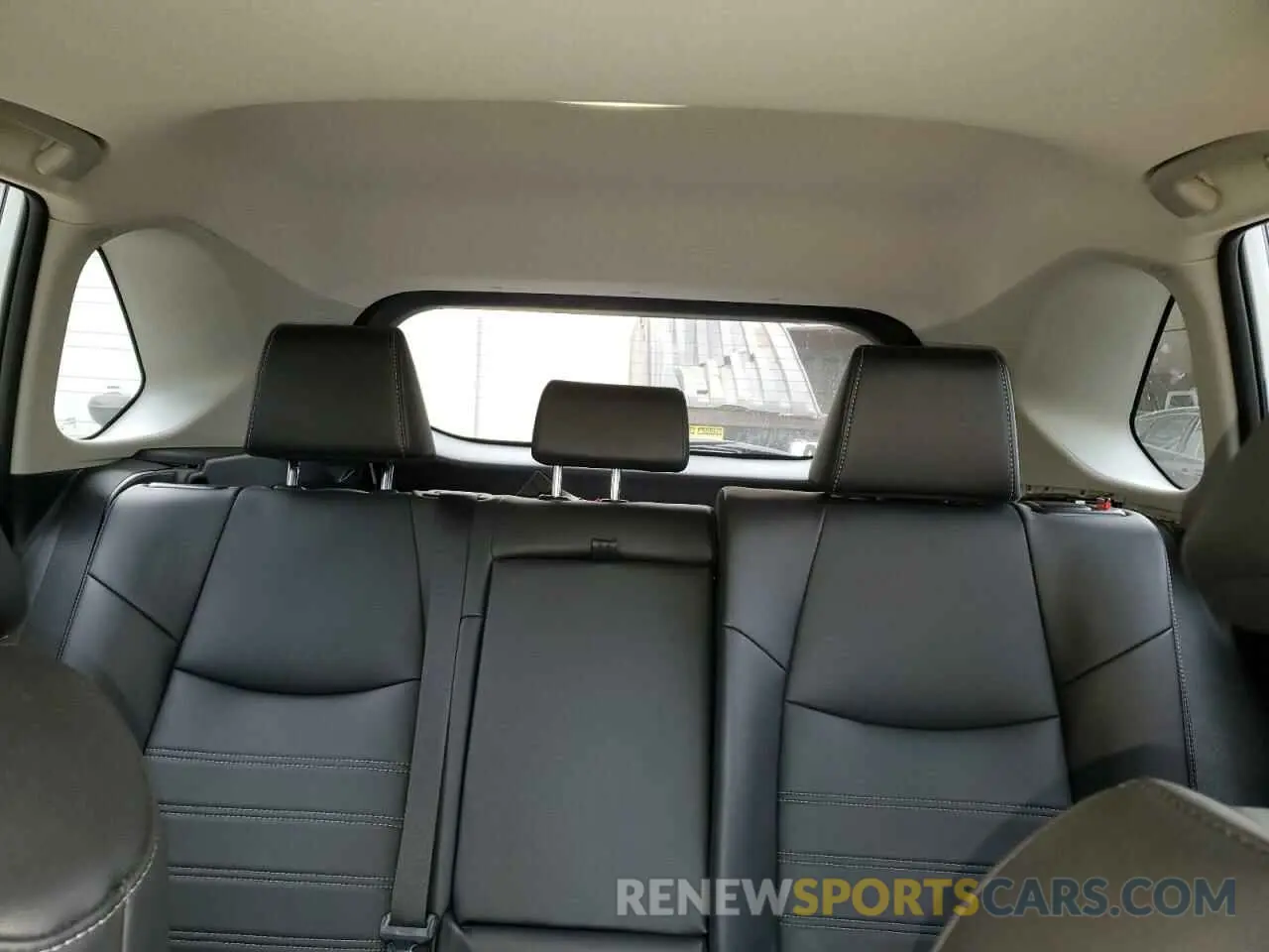 10 fotografías del automóvil dañado 4T3B6RFV4RU155576 TOYOTA RAV4 2024