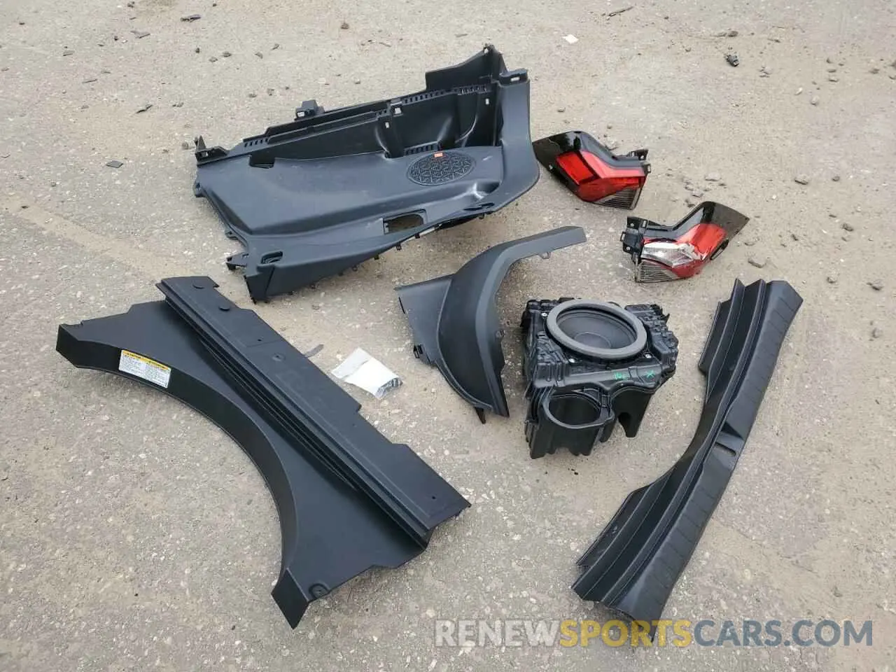 13 fotografías del automóvil dañado 4T3B6RFV4RU155576 TOYOTA RAV4 2024