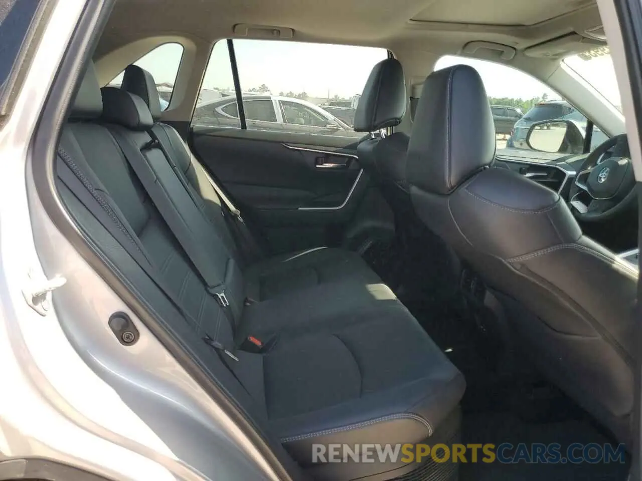 11 fotografías del automóvil dañado 4T3B6RFV4RU159689 TOYOTA RAV4 2024