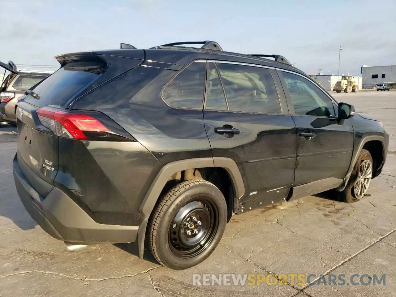 3 fotografías del automóvil dañado 4T3B6RFV9RU158019 TOYOTA RAV4 2024