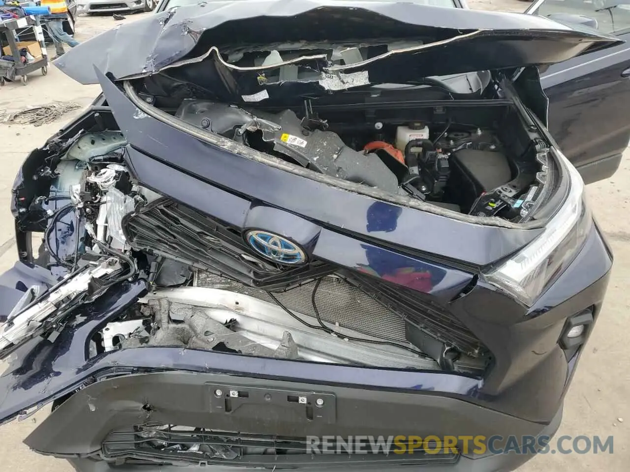 14 fotografías del automóvil dañado 4T3B6RFVXRU157719 TOYOTA RAV4 2024
