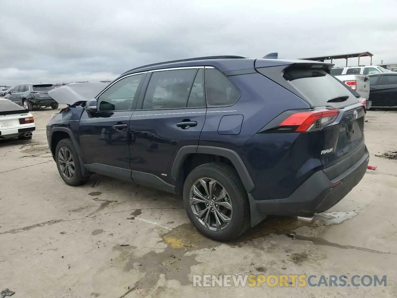2 fotografías del automóvil dañado 4T3B6RFVXRU157719 TOYOTA RAV4 2024