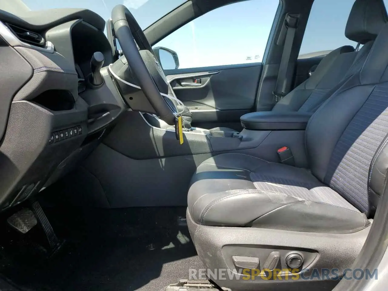 7 fotografías del automóvil dañado 4T3E6RFV0RU142272 TOYOTA RAV4 2024