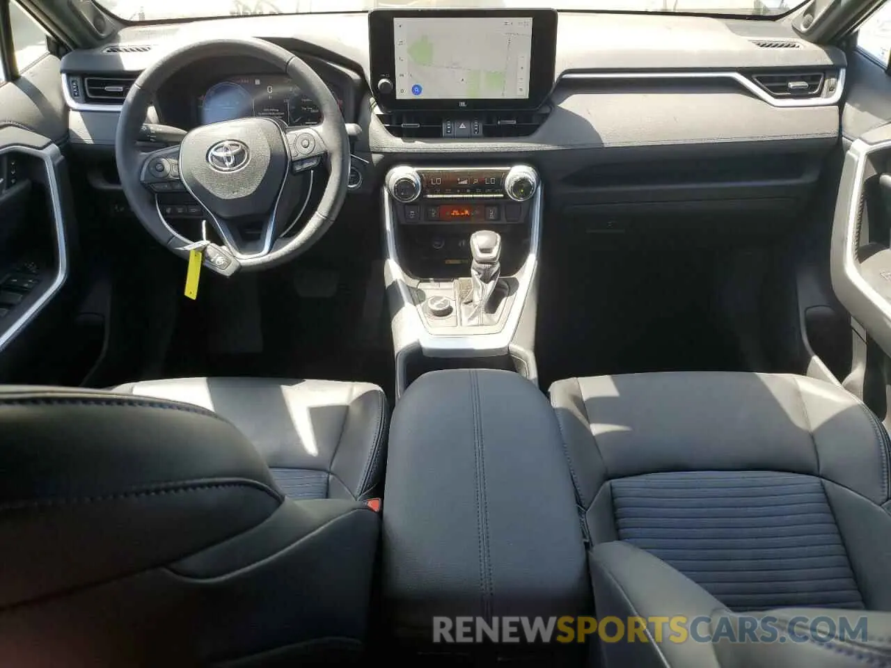 8 fotografías del automóvil dañado 4T3E6RFV0RU142272 TOYOTA RAV4 2024