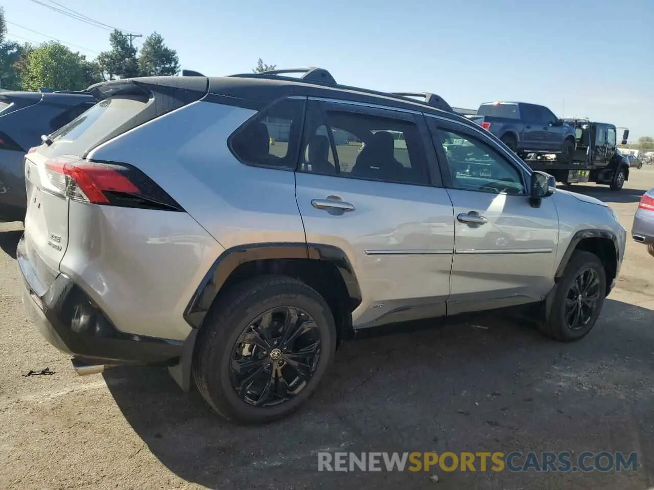 3 fotografías del automóvil dañado 4T3E6RFV8RU146215 TOYOTA RAV4 2024