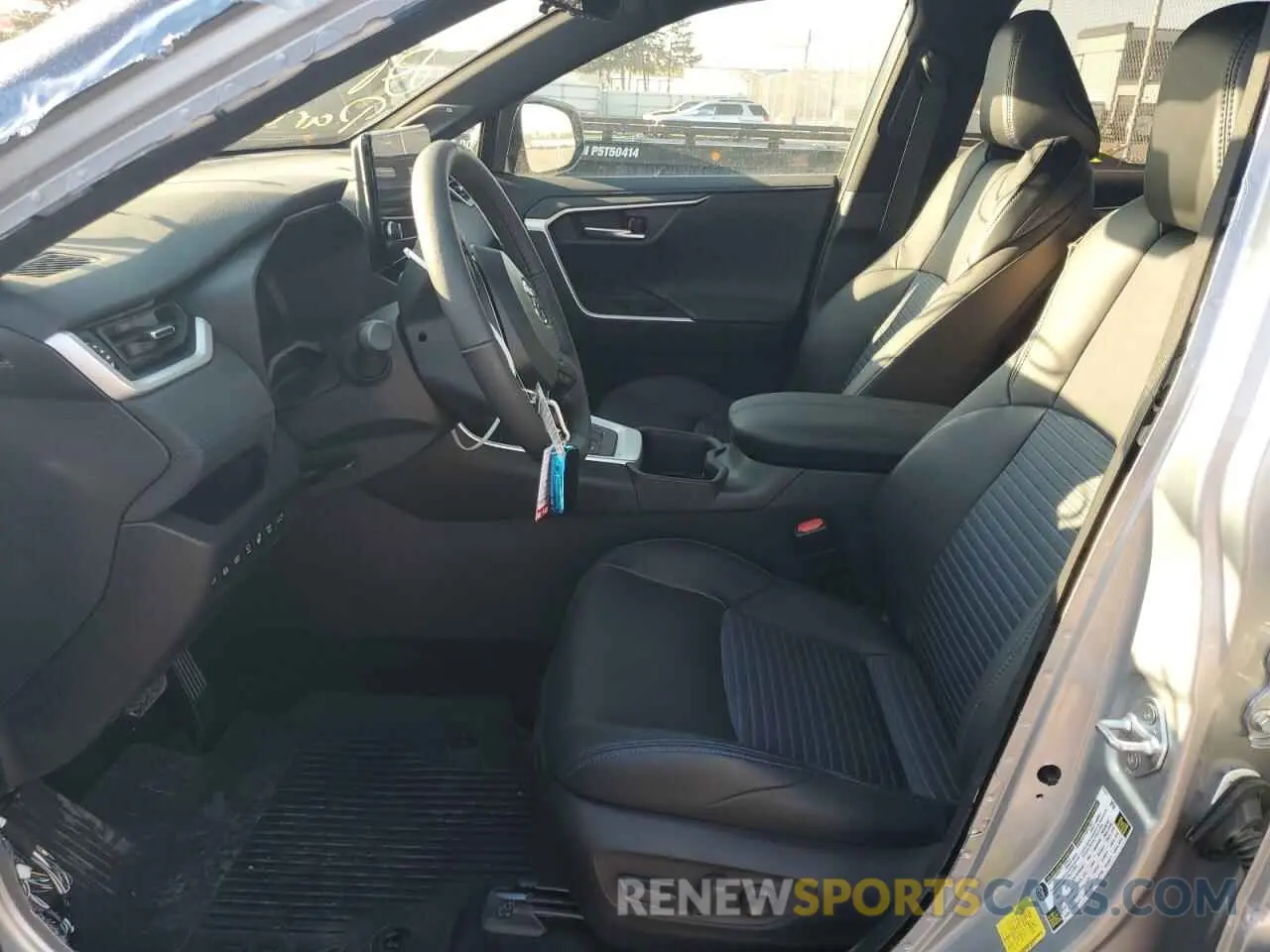 7 fotografías del automóvil dañado 4T3E6RFV8RU146215 TOYOTA RAV4 2024