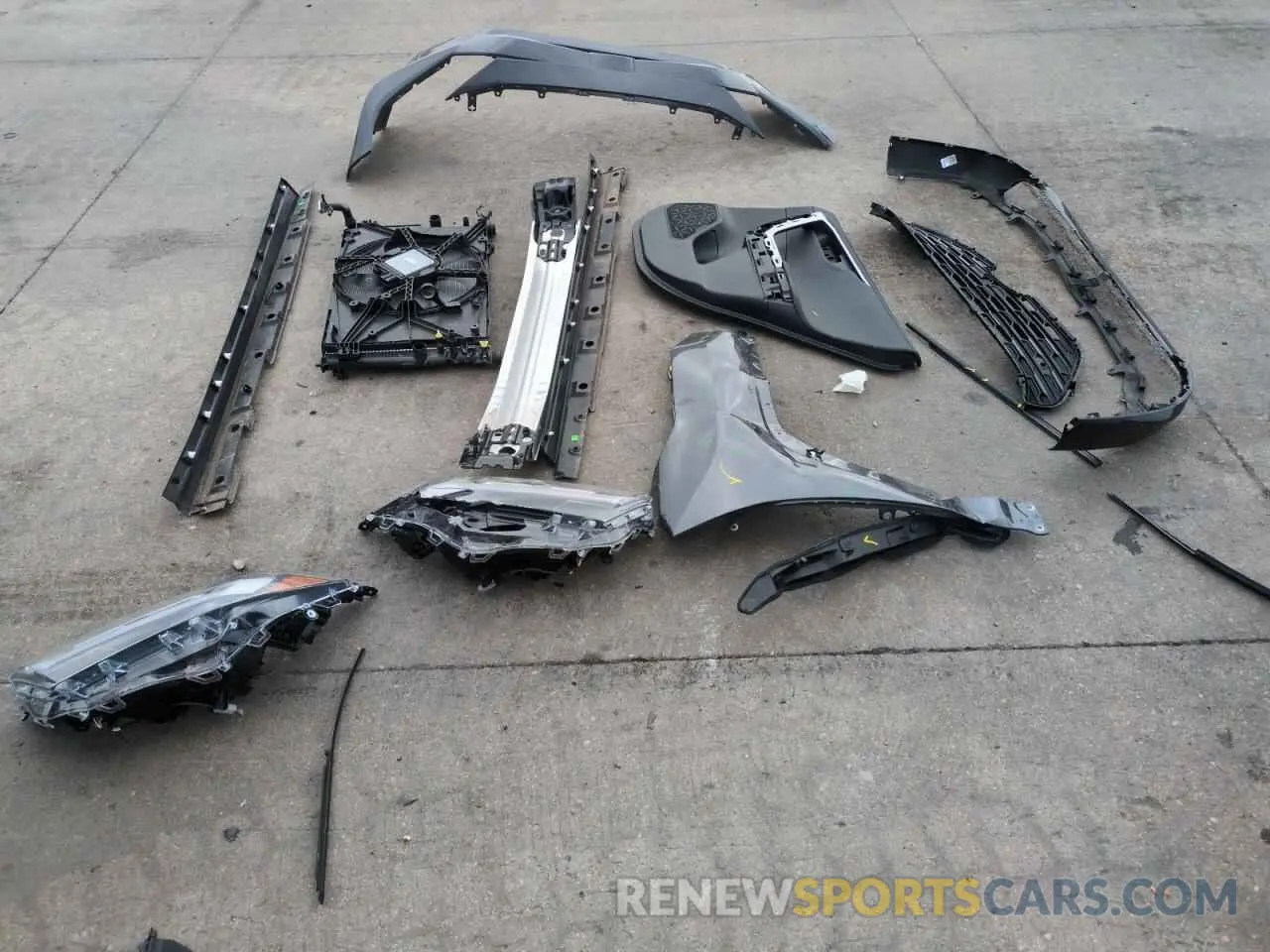 13 fotografías del automóvil dañado 4T3E6RFV8RU169123 TOYOTA RAV4 2024