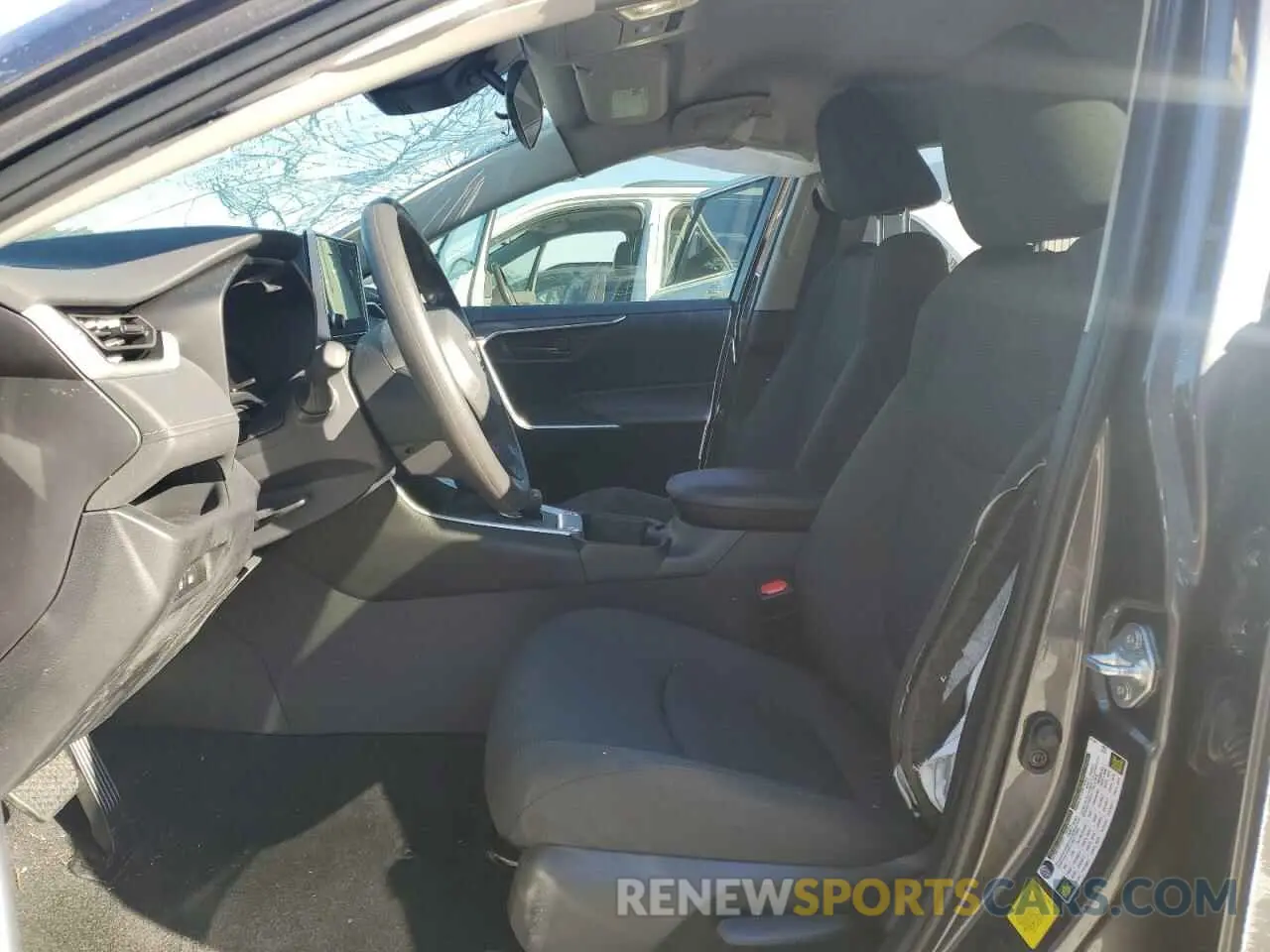 7 fotografías del automóvil dañado 4T3LWRFV4RU159695 TOYOTA RAV4 2024