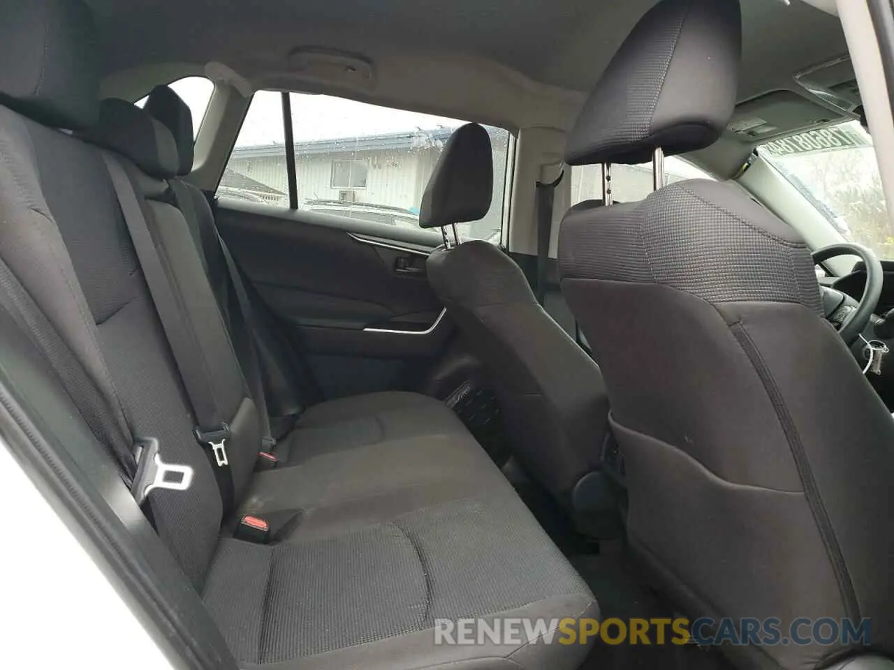 11 fotografías del automóvil dañado 4T3LWRFV5RU148219 TOYOTA RAV4 2024