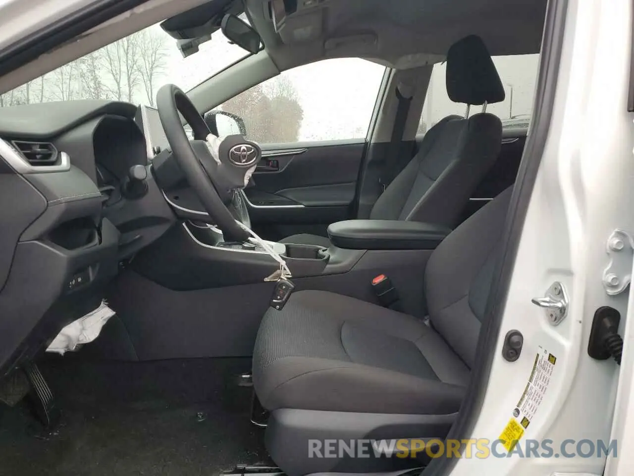 7 fotografías del automóvil dañado 4T3LWRFV5RU148219 TOYOTA RAV4 2024