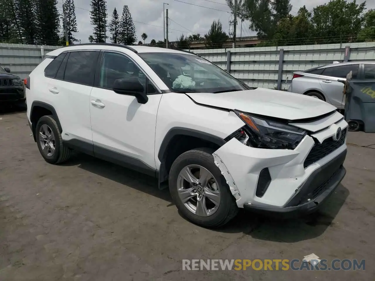 4 fotografías del automóvil dañado 4T3LWRFV7RU128599 TOYOTA RAV4 2024