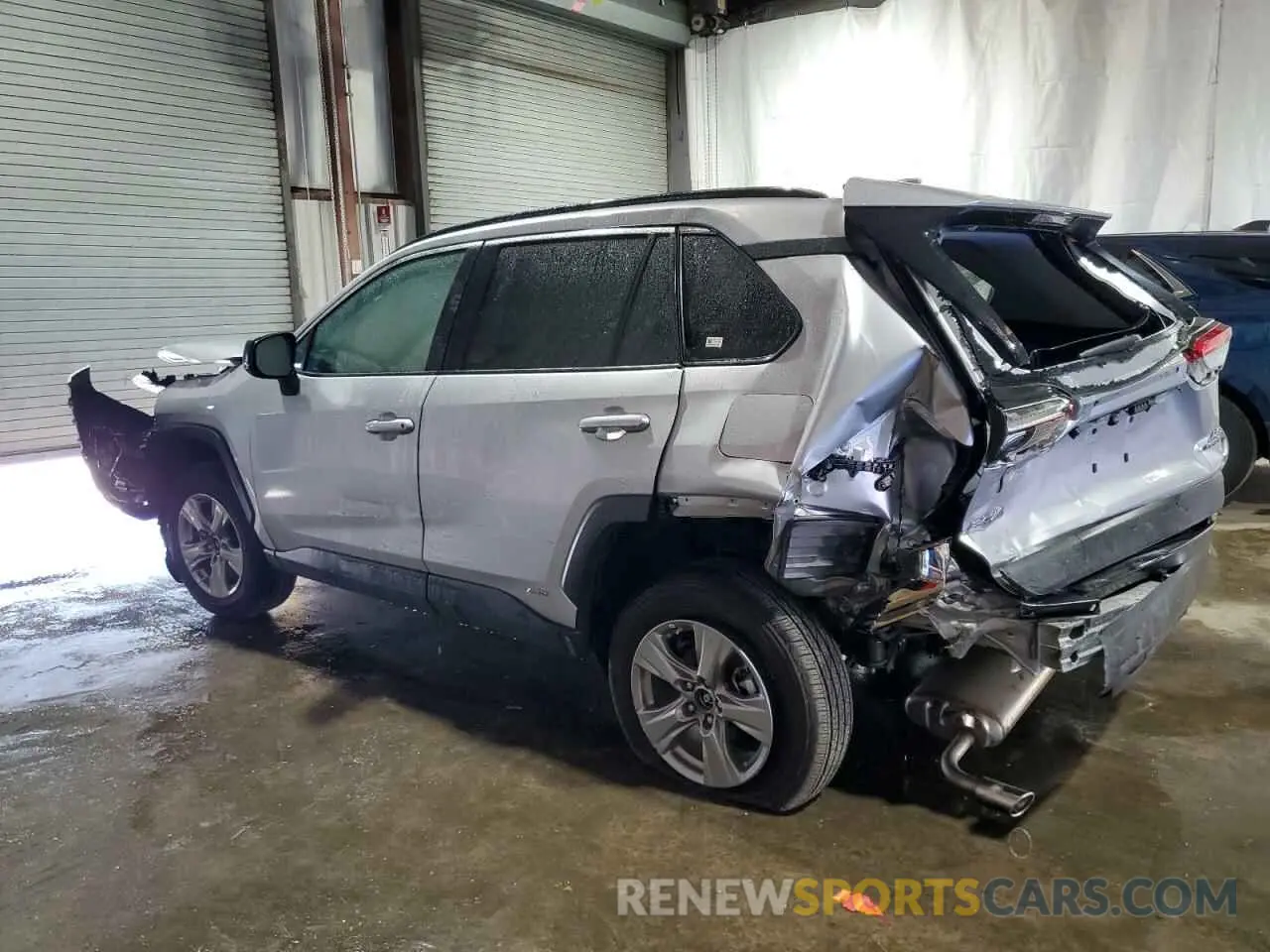 2 fotografías del automóvil dañado 4T3LWRFV7RU138601 TOYOTA RAV4 2024