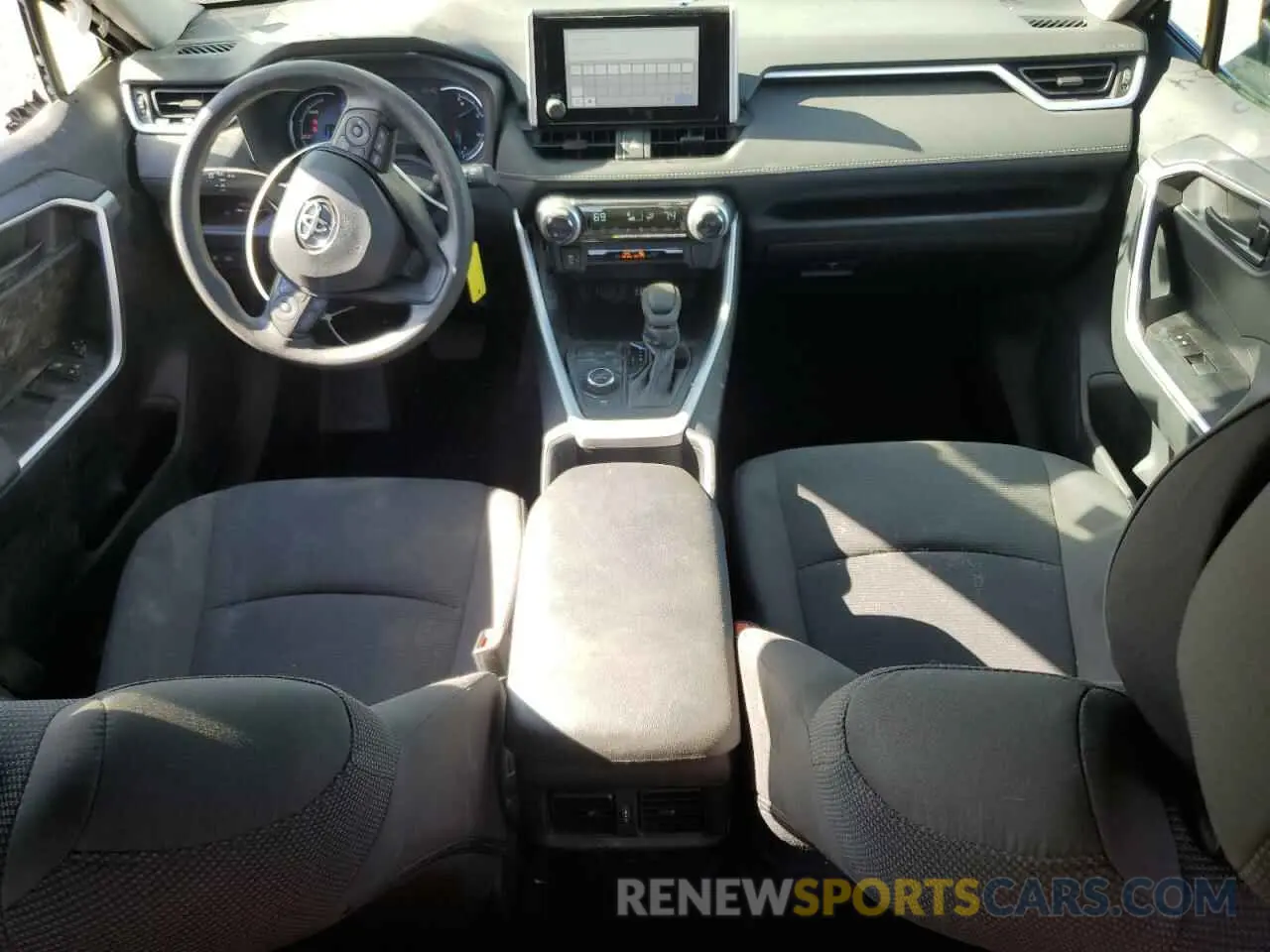 8 fotografías del automóvil dañado 4T3MWRFV3RU138292 TOYOTA RAV4 2024