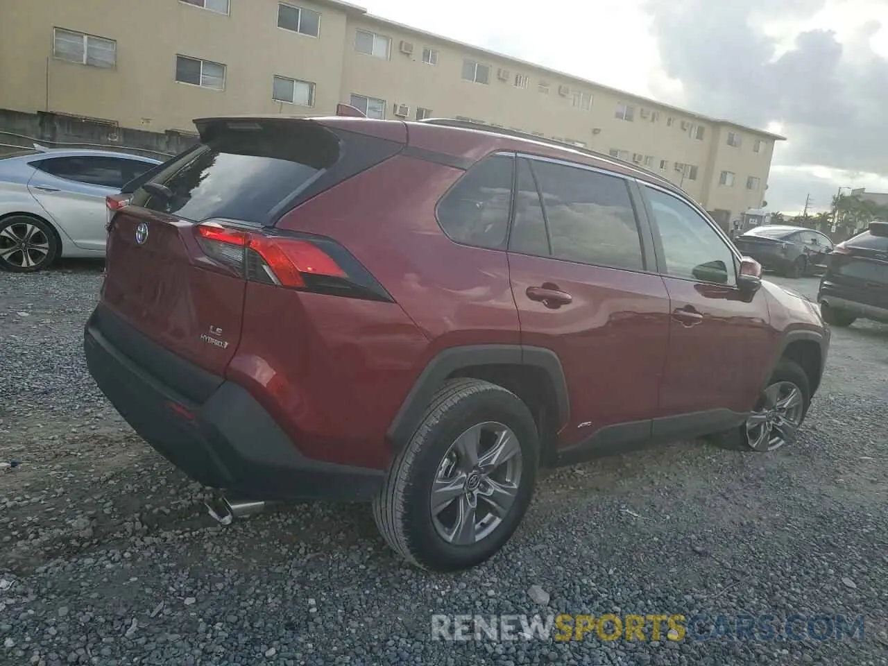 3 fotografías del automóvil dañado 4T3MWRFV7RU162806 TOYOTA RAV4 2024