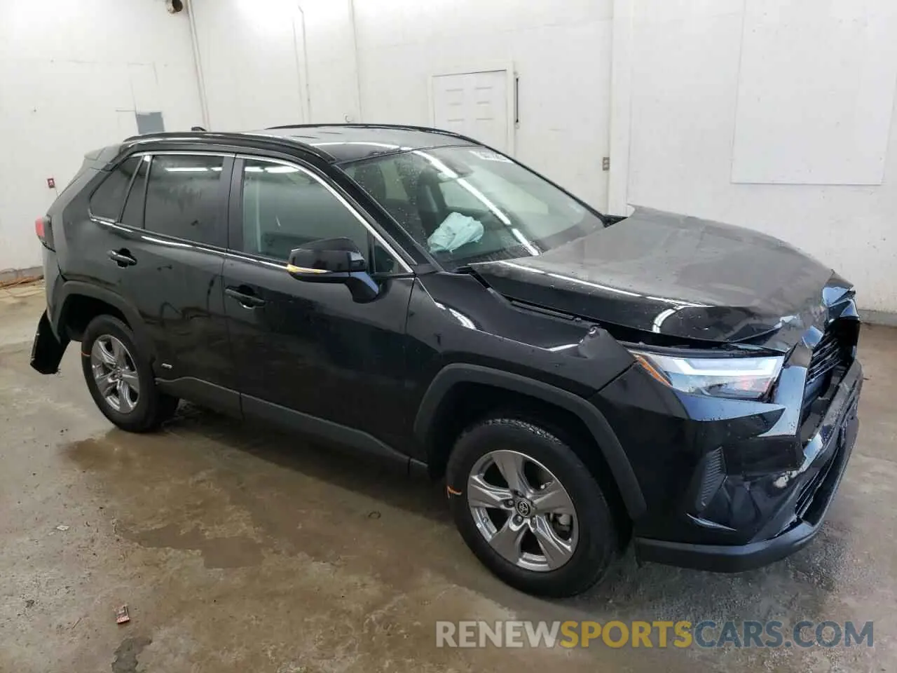 4 fotografías del automóvil dañado 4T3MWRFVXRU137396 TOYOTA RAV4 2024