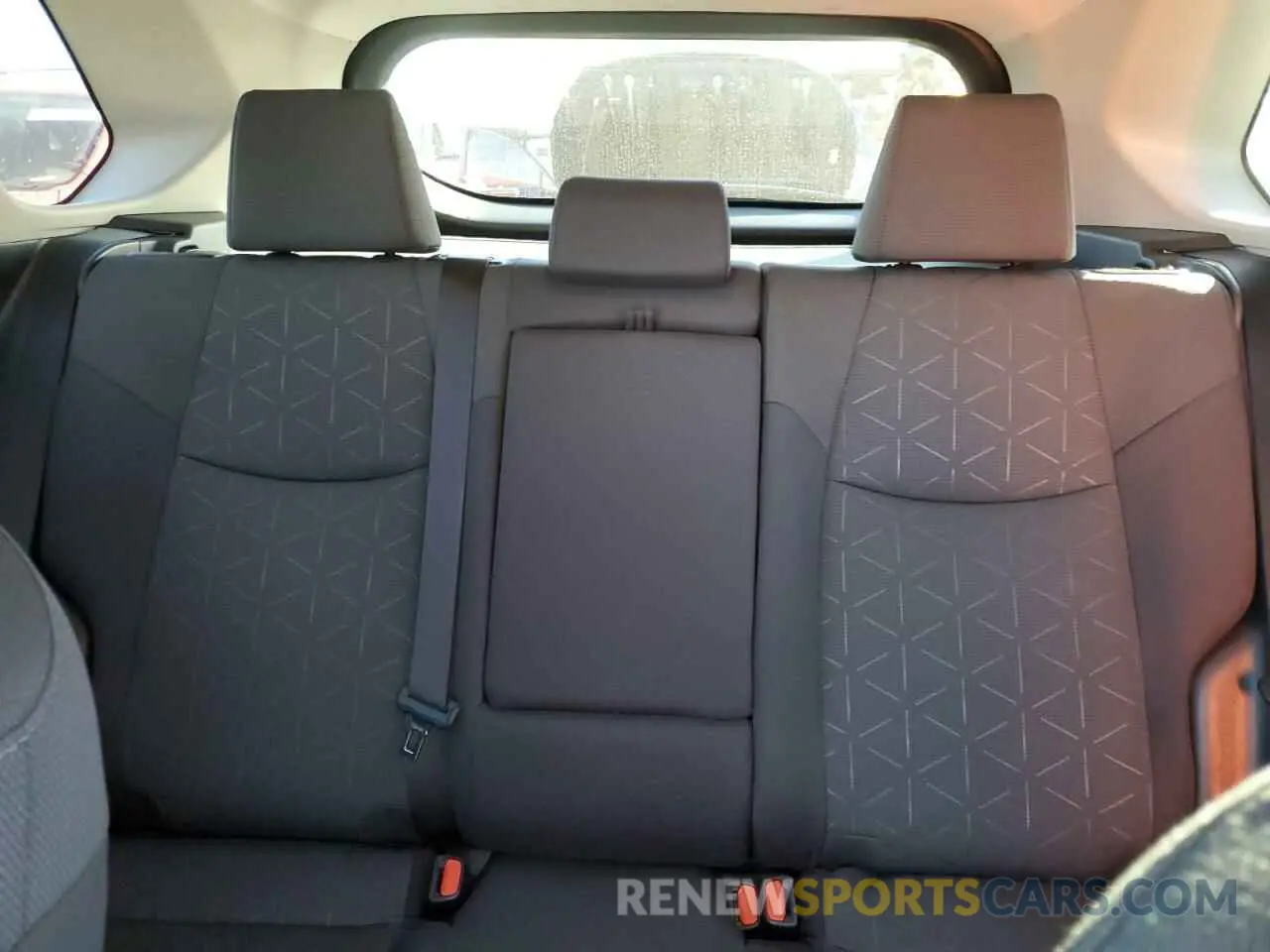 10 fotografías del automóvil dañado 4T3RWRFV2RU136443 TOYOTA RAV4 2024