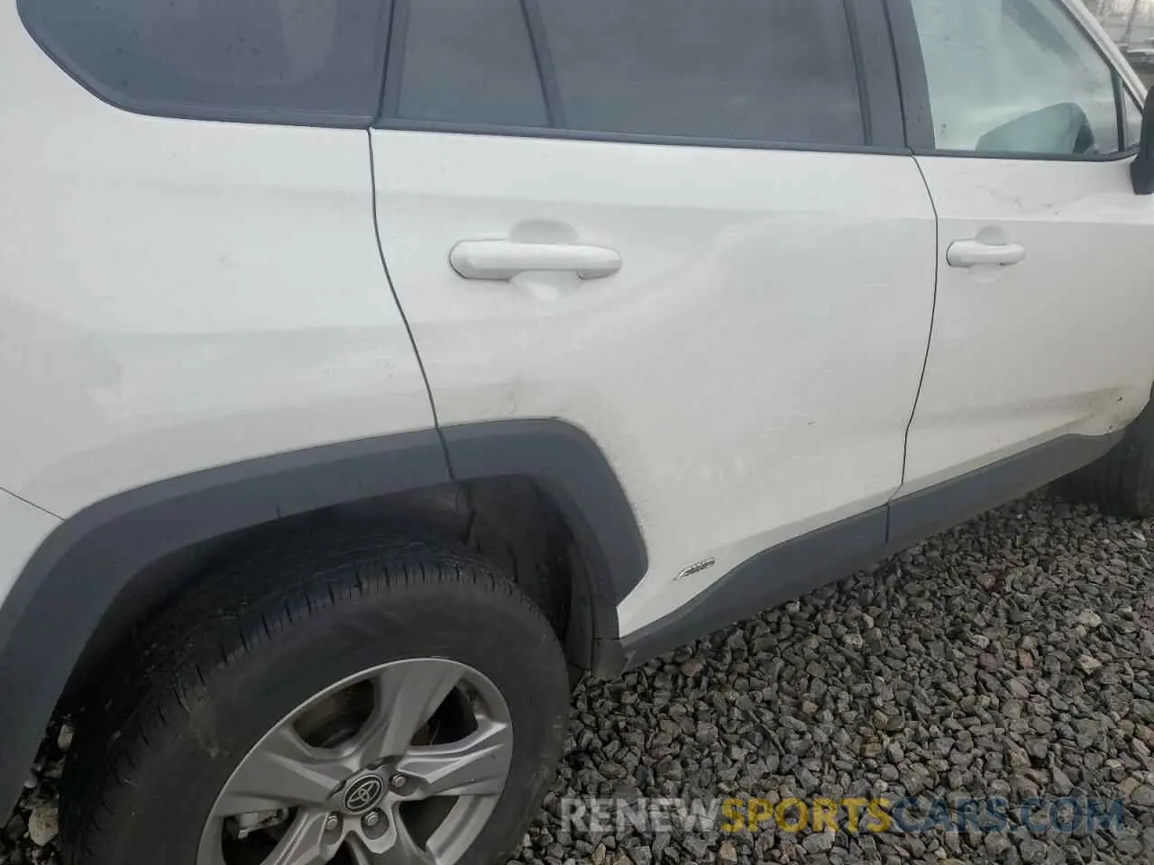 10 fotografías del automóvil dañado 4T3RWRFV4RU127906 TOYOTA RAV4 2024