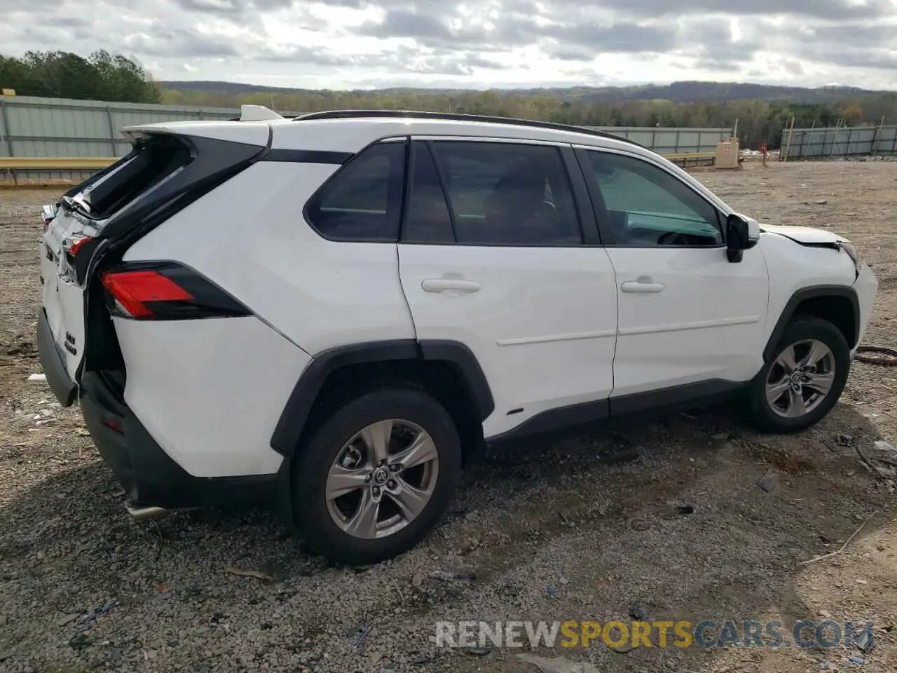 3 fotografías del automóvil dañado 4T3RWRFV5RU139207 TOYOTA RAV4 2024