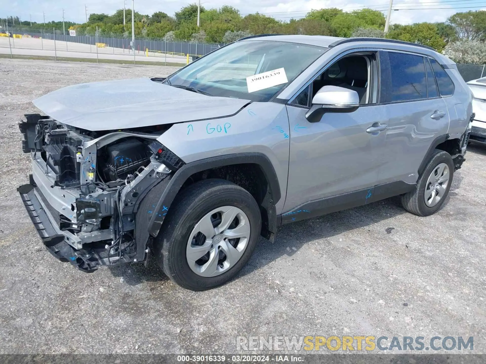 2 fotografías del automóvil dañado 4T3RWRFV8RU117153 TOYOTA RAV4 2024