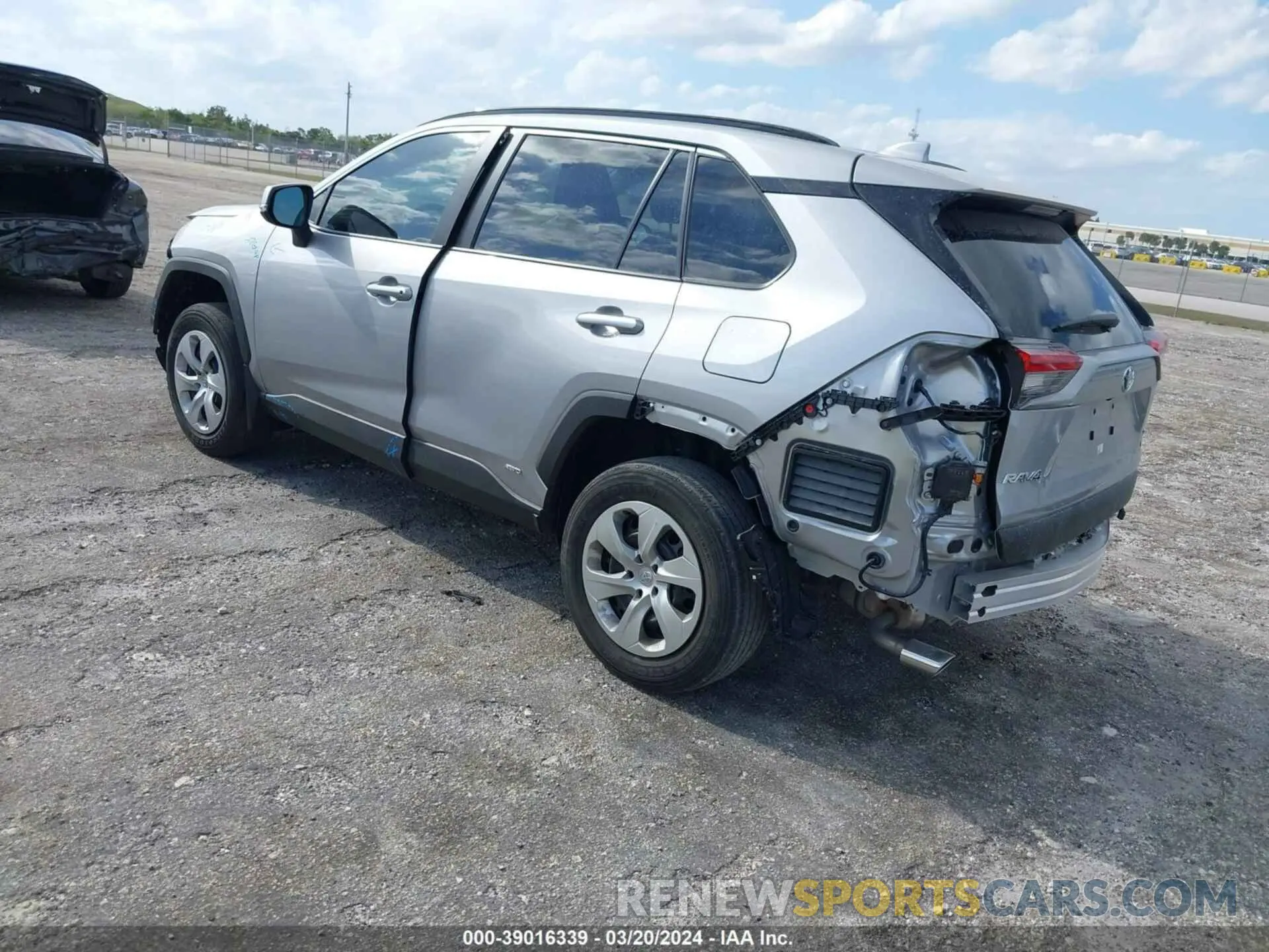 3 fotografías del automóvil dañado 4T3RWRFV8RU117153 TOYOTA RAV4 2024