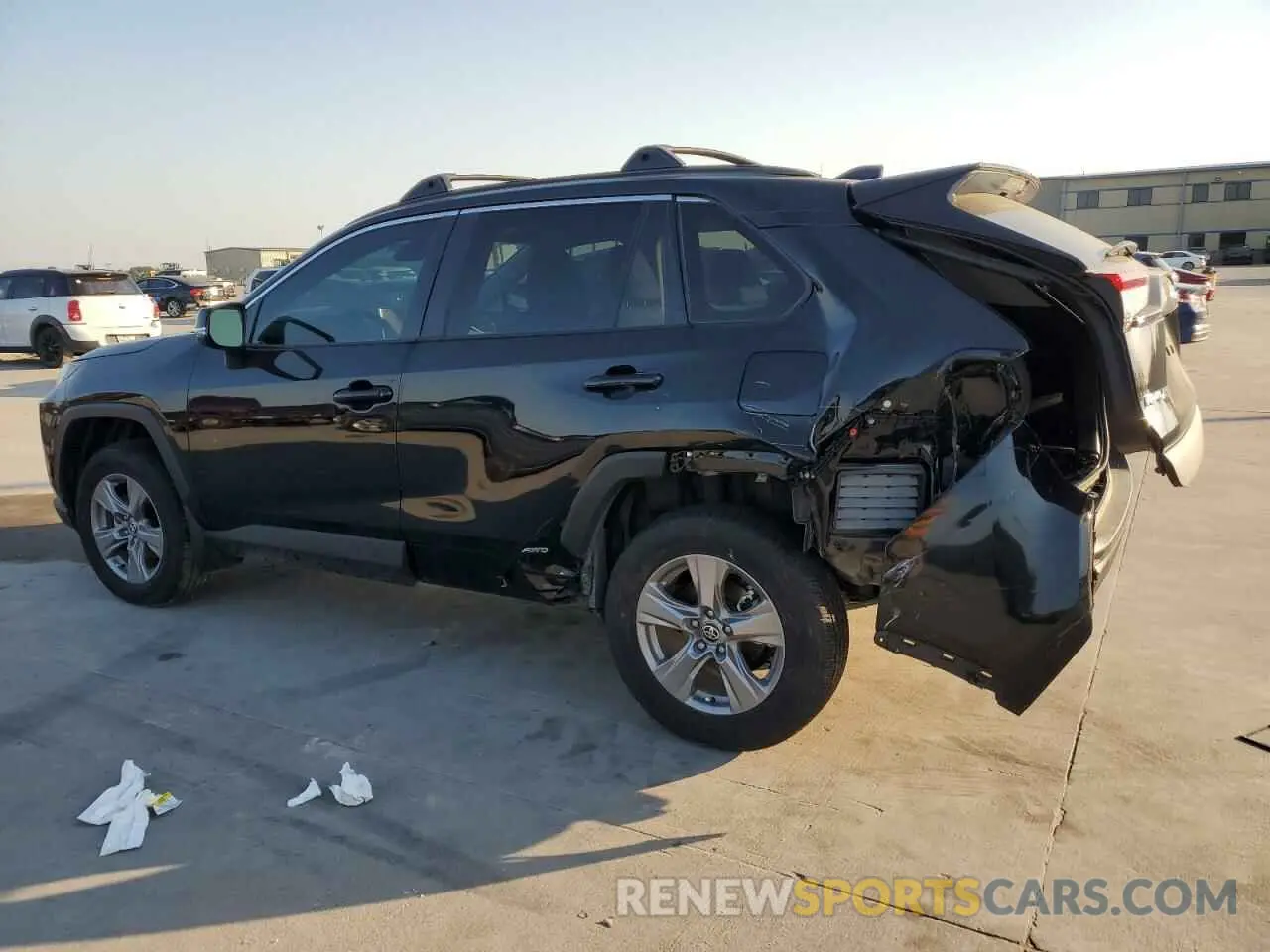 2 fotografías del automóvil dañado 4T3RWRFV9RU121812 TOYOTA RAV4 2024
