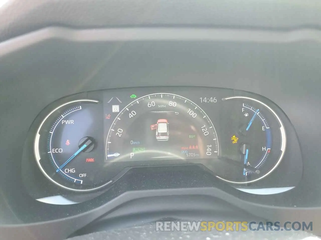 9 fotografías del automóvil dañado JTM16RFV6RD147620 TOYOTA RAV4 2024
