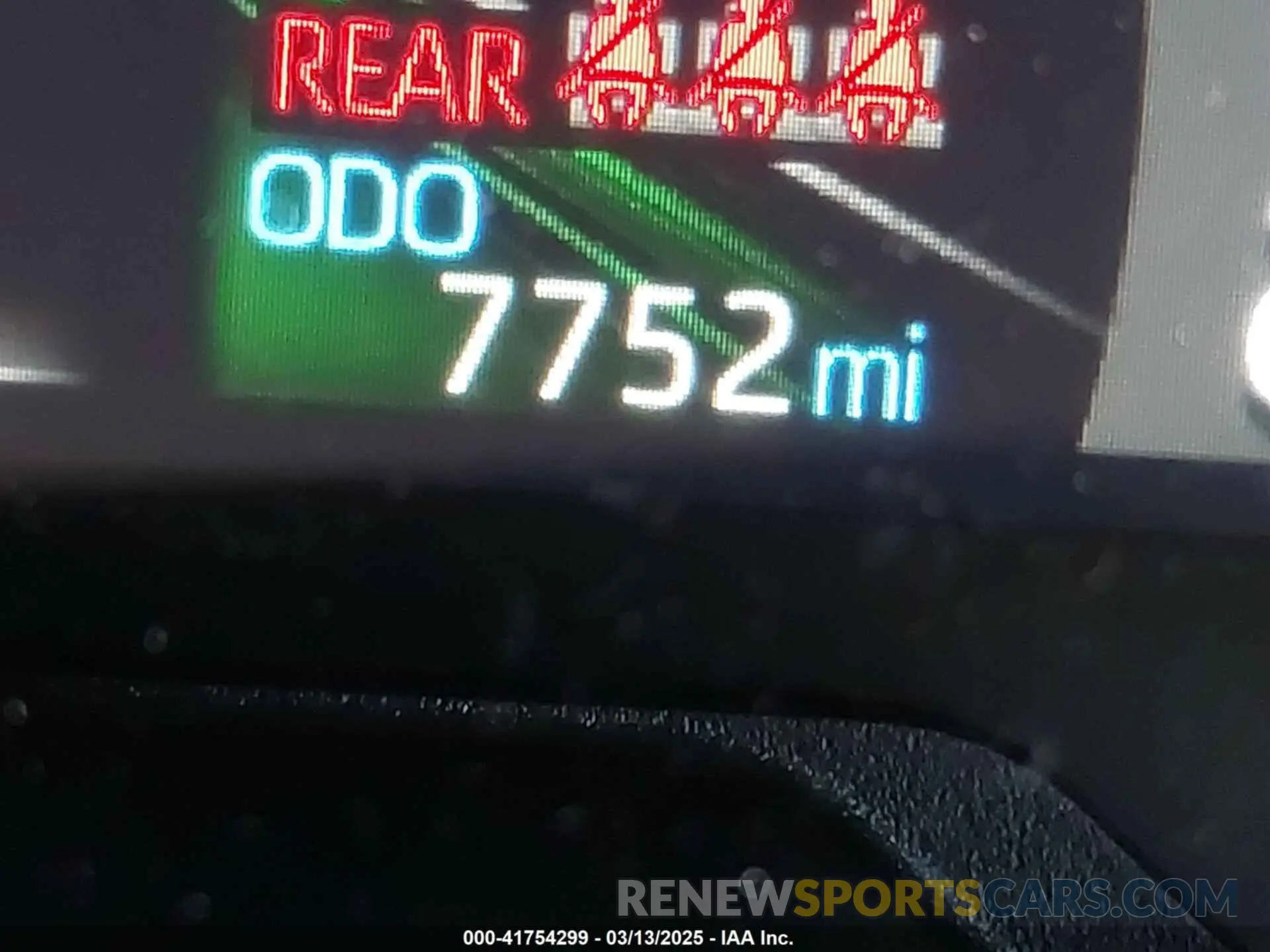15 fotografías del automóvil dañado JTMA1RFV9RD109751 TOYOTA RAV4 2024