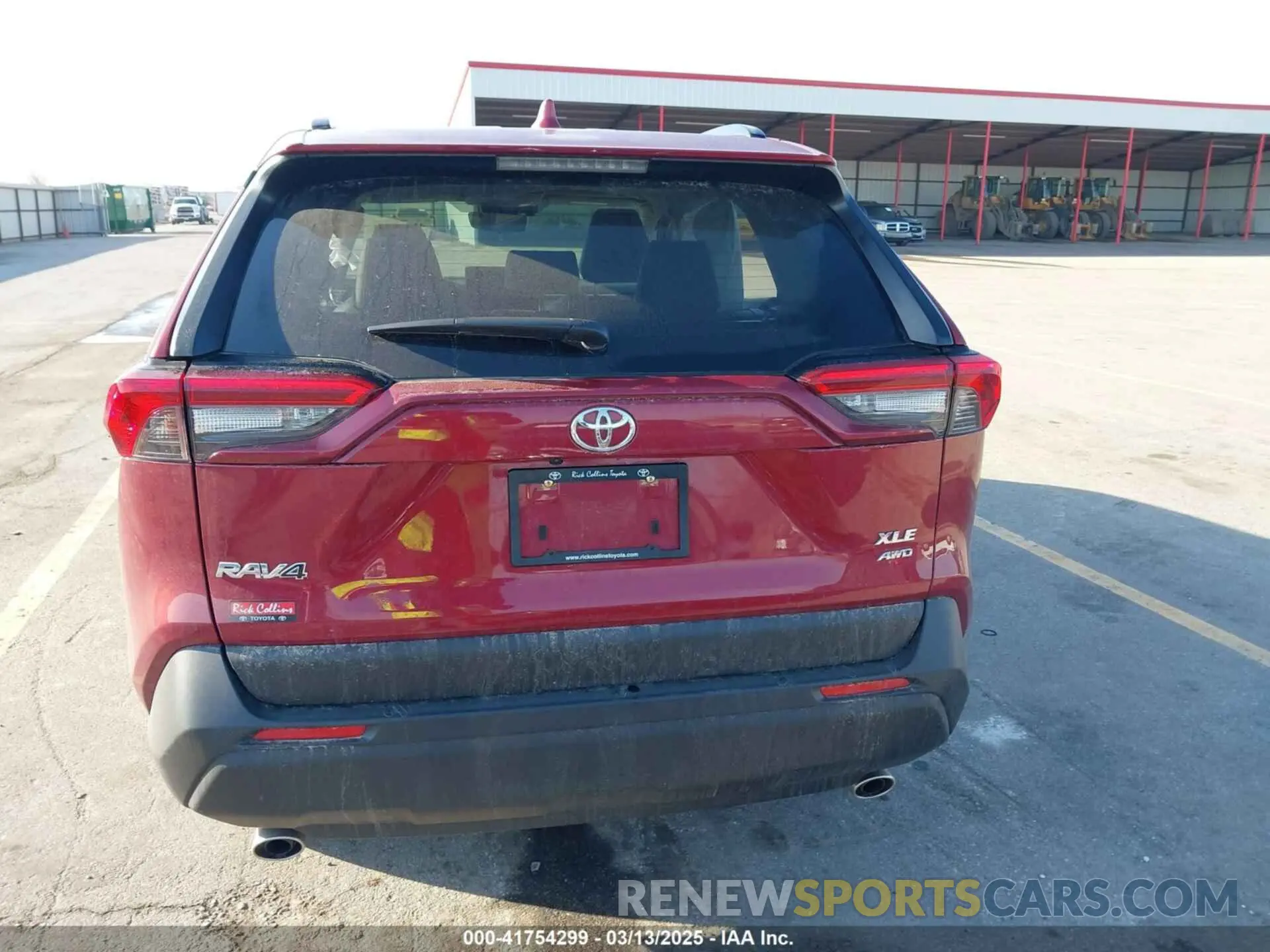 16 fotografías del automóvil dañado JTMA1RFV9RD109751 TOYOTA RAV4 2024