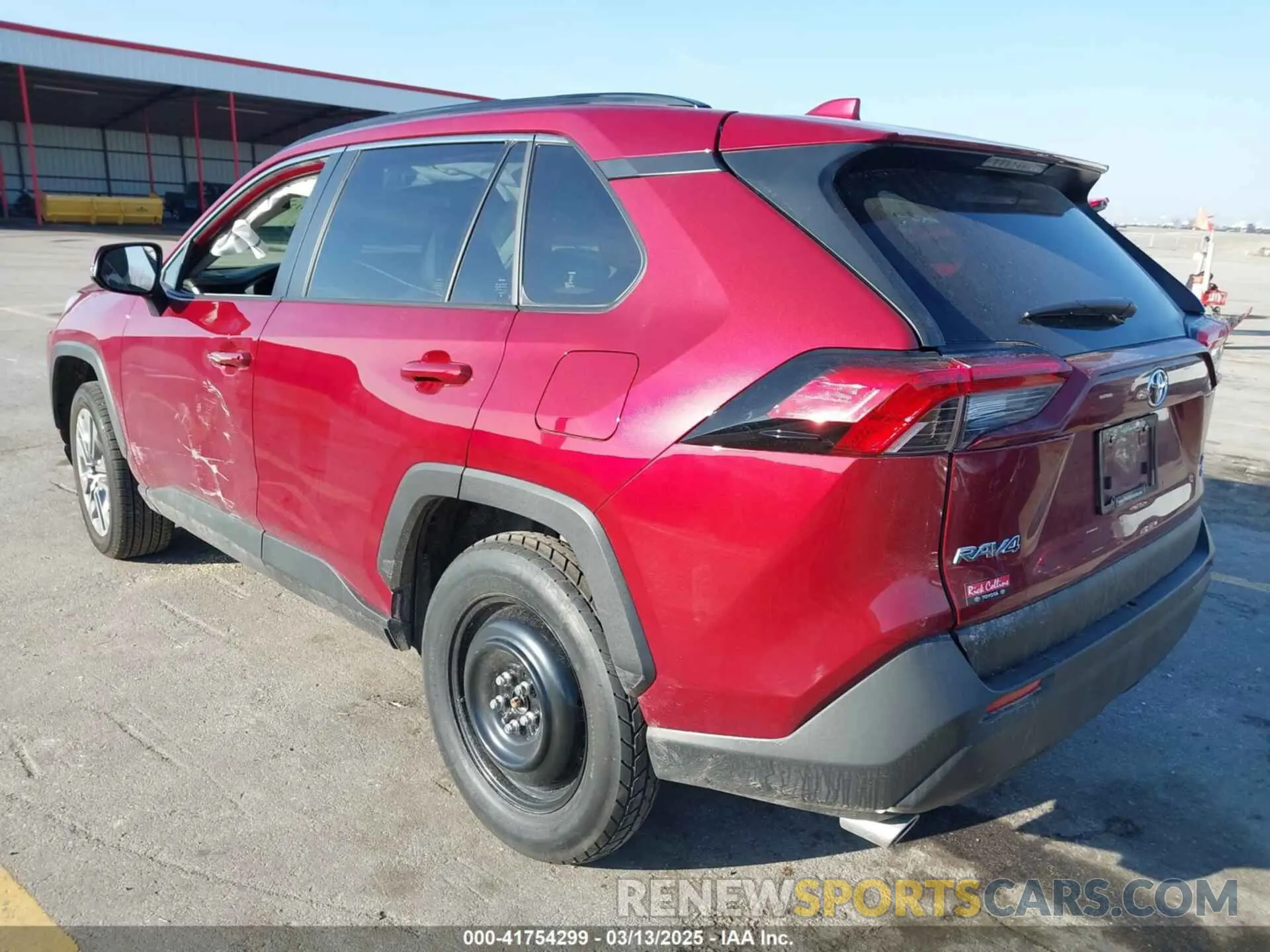 3 fotografías del automóvil dañado JTMA1RFV9RD109751 TOYOTA RAV4 2024