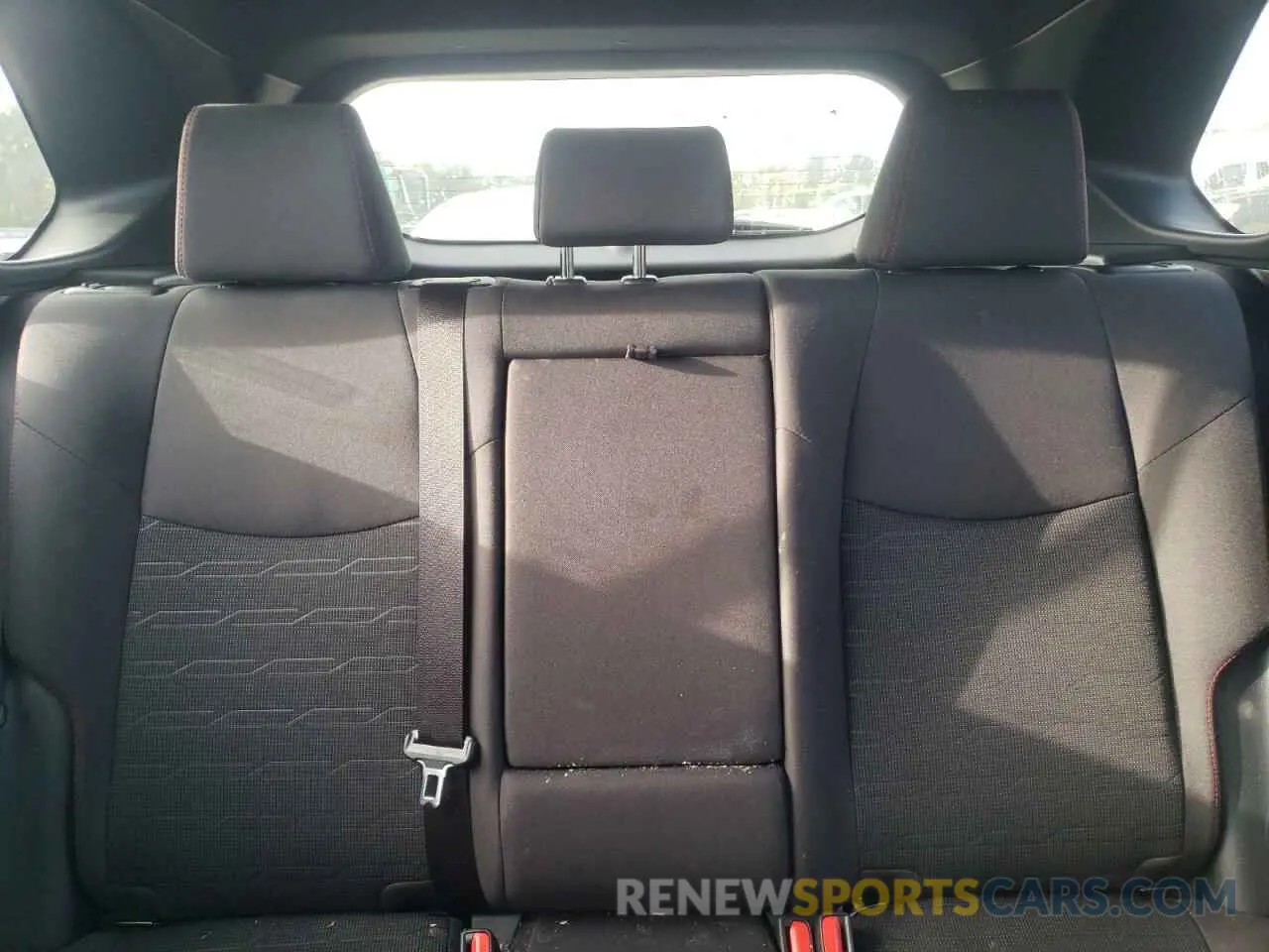 10 fotografías del automóvil dañado JTMAB3FV0RD178564 TOYOTA RAV4 2024