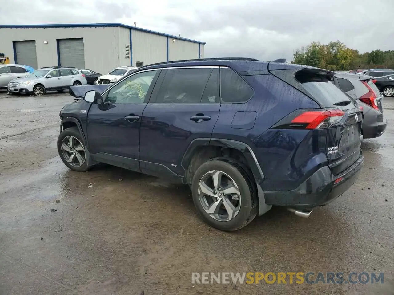 2 fotografías del automóvil dañado JTMAB3FV5RD166782 TOYOTA RAV4 2024