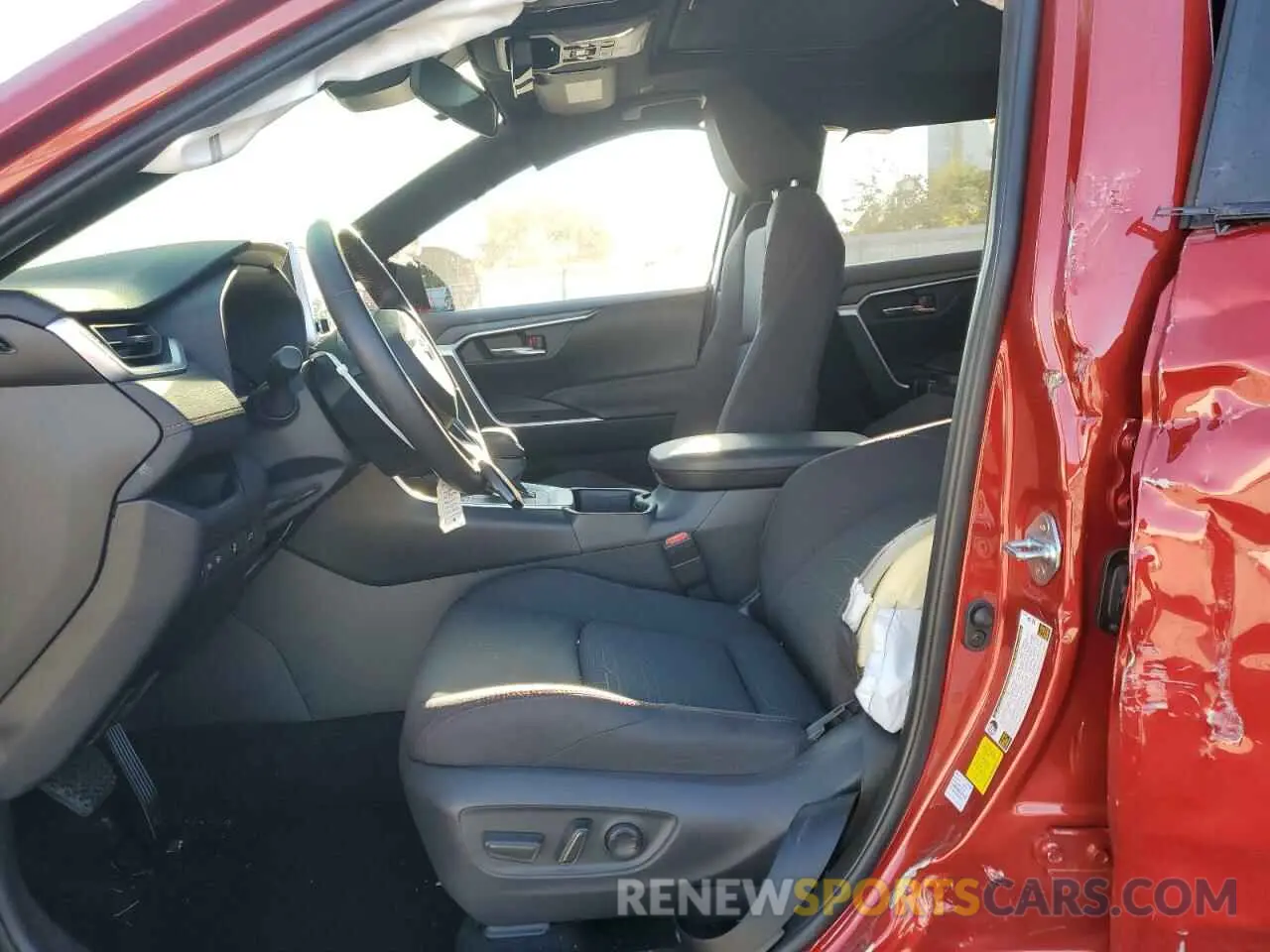 7 fotografías del automóvil dañado JTMAB3FV7RD184815 TOYOTA RAV4 2024
