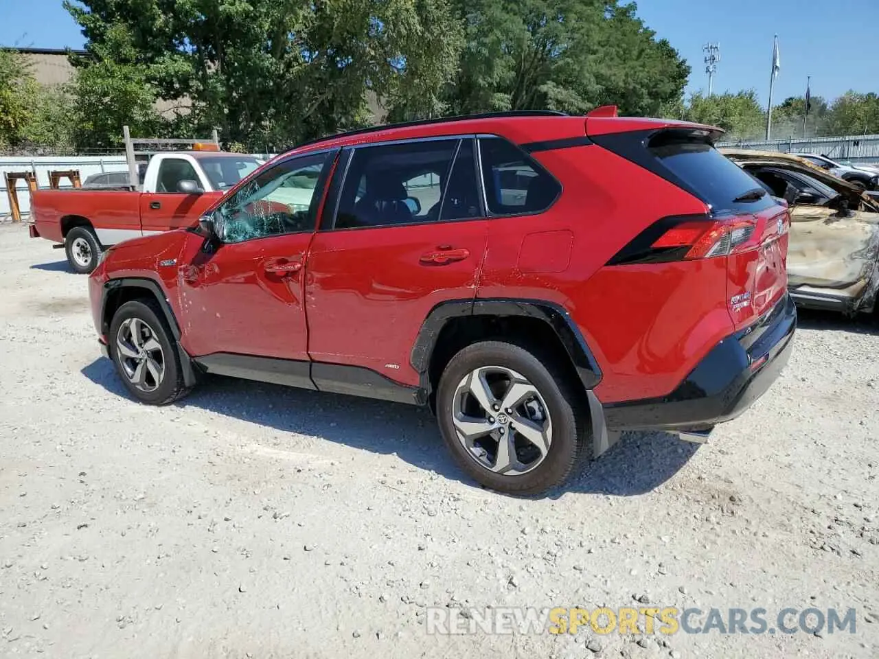 2 fotografías del automóvil dañado JTMAB3FV8RD197590 TOYOTA RAV4 2024
