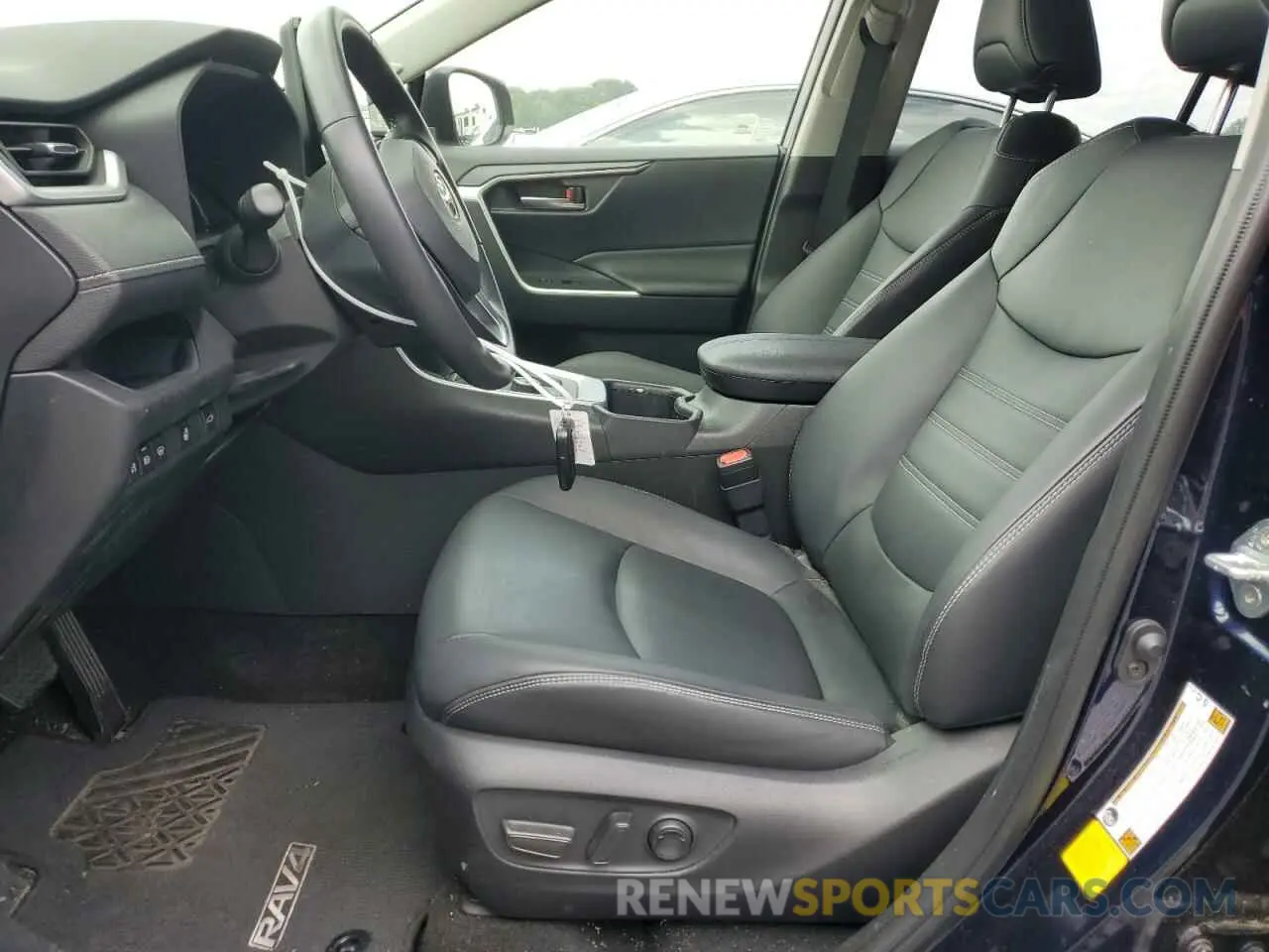 7 fotografías del automóvil dañado JTMB6RFV4RD121070 TOYOTA RAV4 2024