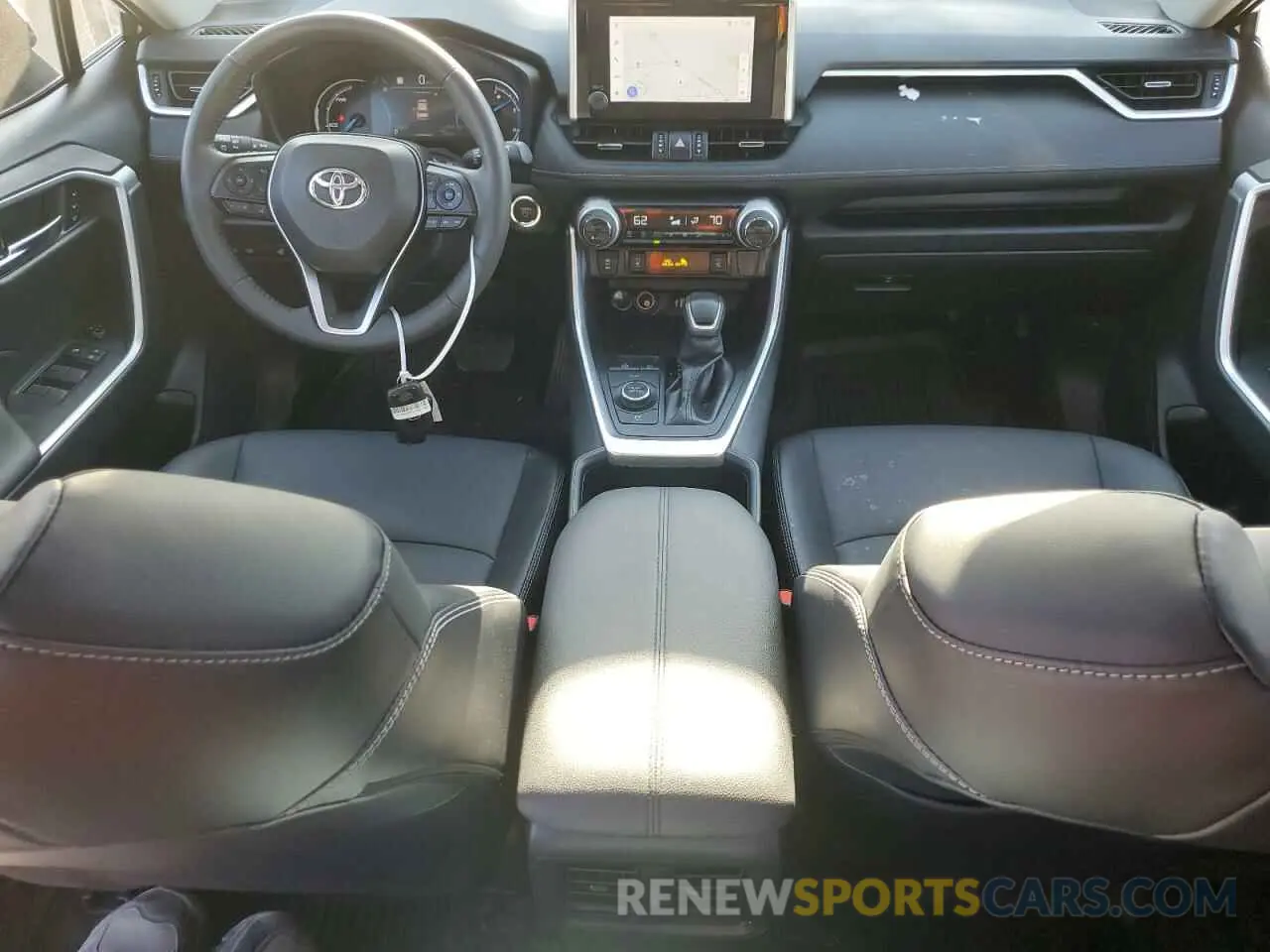 8 fotografías del automóvil dañado JTMB6RFVXRD116861 TOYOTA RAV4 2024