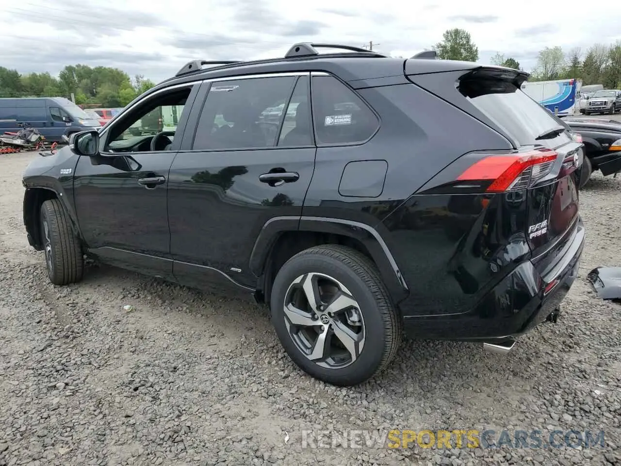 2 fotografías del automóvil dañado JTMCB3FV4RD207587 TOYOTA RAV4 2024