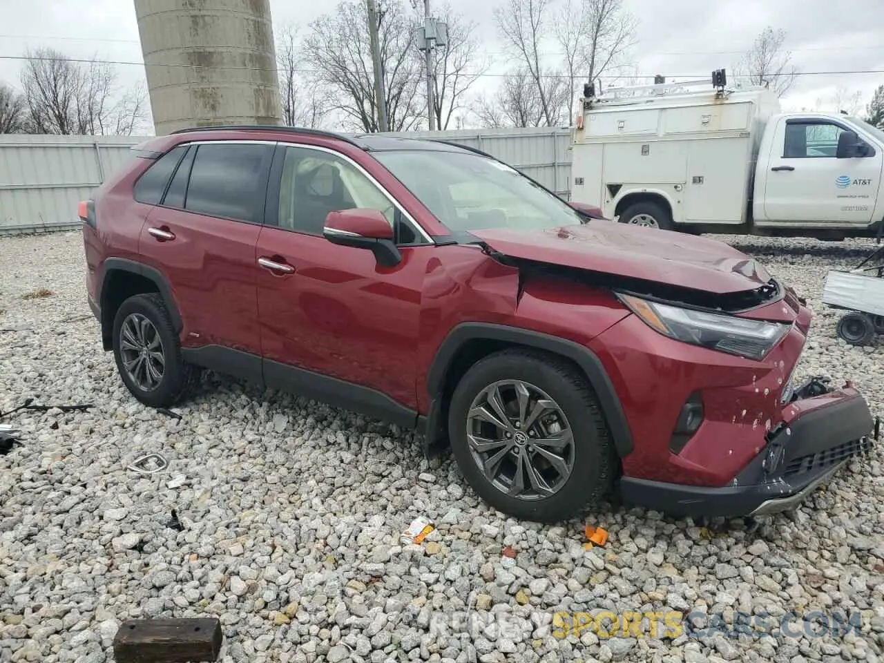 4 fotografías del automóvil dañado JTMD6RFV5RD125590 TOYOTA RAV4 2024
