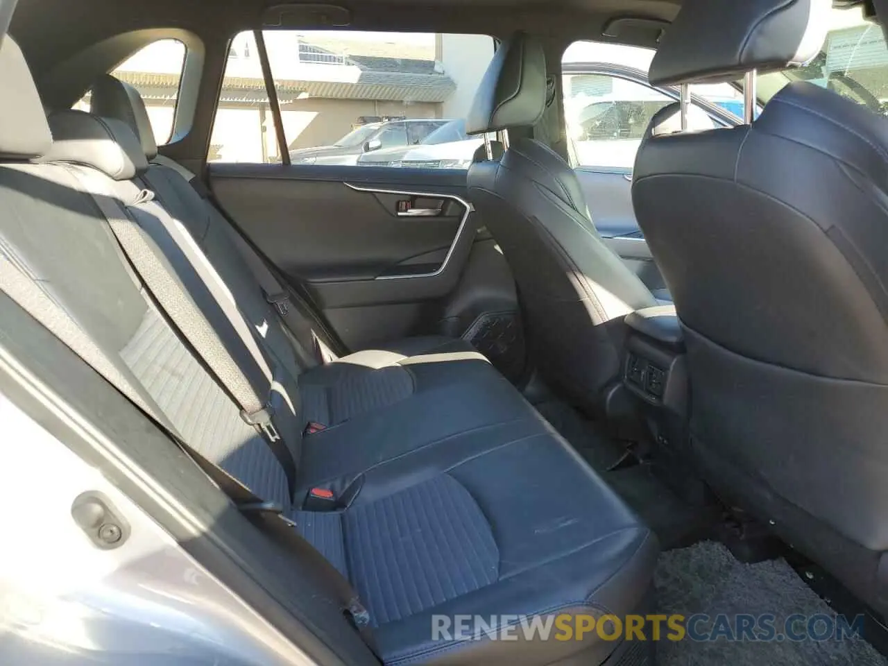10 fotografías del automóvil dañado JTME6RFV2RD550947 TOYOTA RAV4 2024