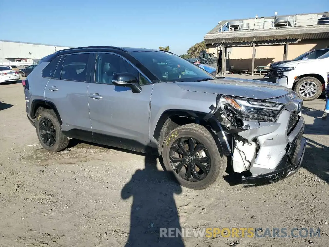 4 fotografías del automóvil dañado JTME6RFV2RD550947 TOYOTA RAV4 2024