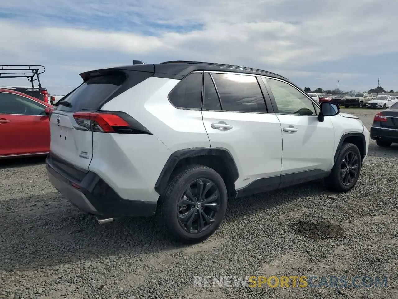 3 fotografías del automóvil dañado JTME6RFV5RD558718 TOYOTA RAV4 2024