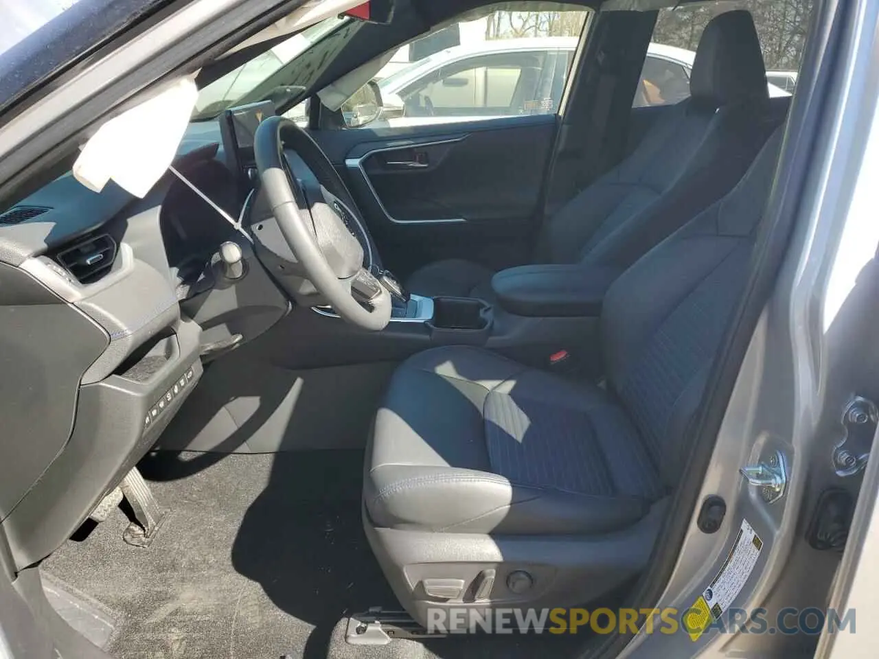 7 fotografías del automóvil dañado JTME6RFV6RD562390 TOYOTA RAV4 2024