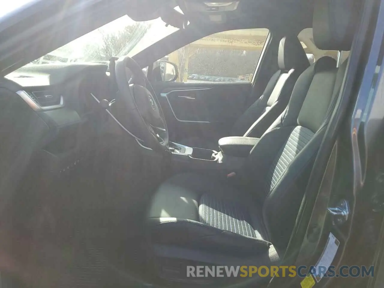 7 fotografías del automóvil dañado JTME6RFV8RD558678 TOYOTA RAV4 2024