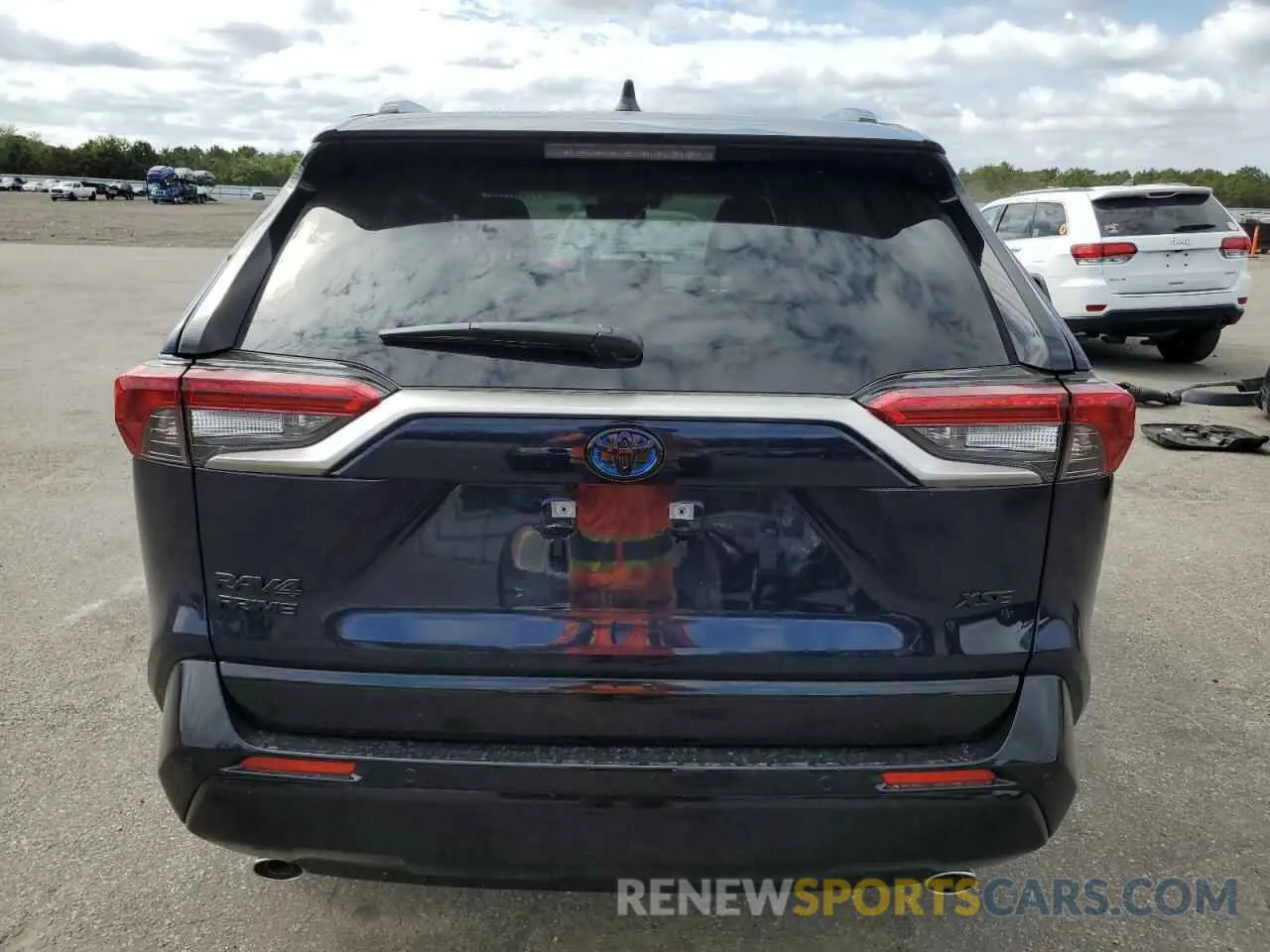 6 fotografías del automóvil dañado JTMFB3FV0RD207938 TOYOTA RAV4 2024