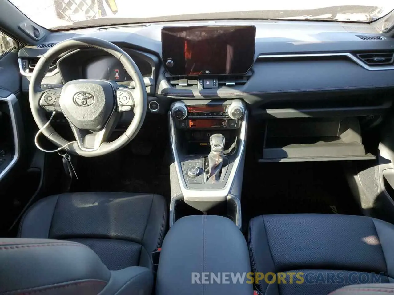 8 fotografías del automóvil dañado JTMFB3FV7RD198039 TOYOTA RAV4 2024
